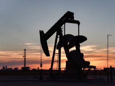 Precio del petróleo de Texas cae un 3.48 %