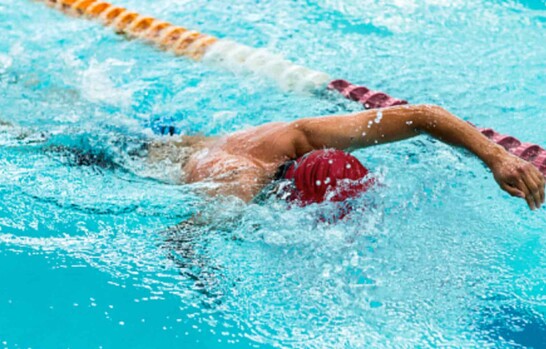 Nadadores rusos y bielorrusos competir&aacute;n con su himno y su bandera en eventos mundiales