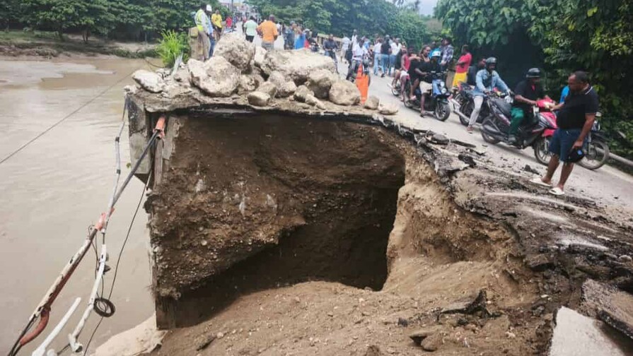 El tránsito hacia la costa Norte queda interrumpido por Espaillat debido al deterioro de un puente El tránsito hacia la costa Norte queda interrumpido por Espaillat debido al deterioro de un puente