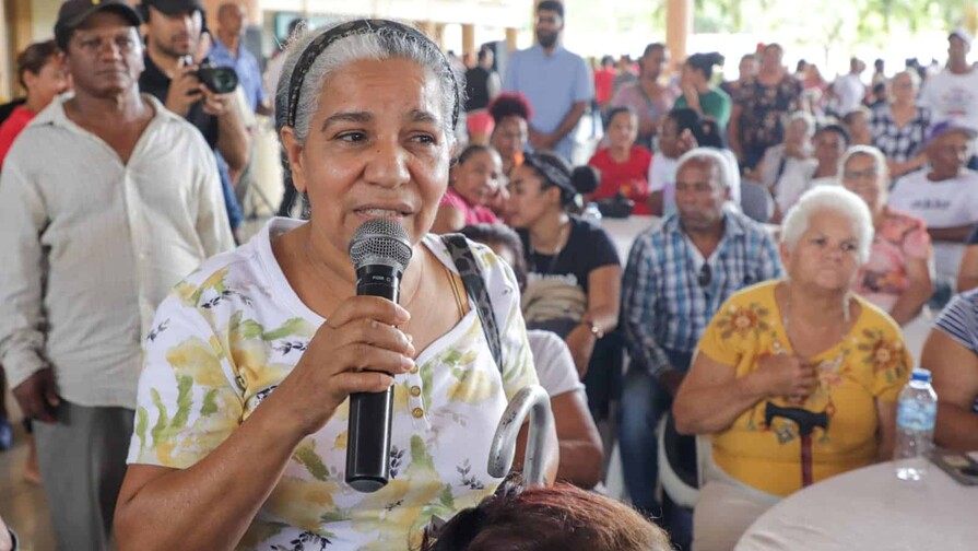 Sup&eacute;rate realiza encuentro con beneficiarios en Bonao