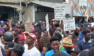 Trabajadores de Codevi realizan paro de labores en la frontera