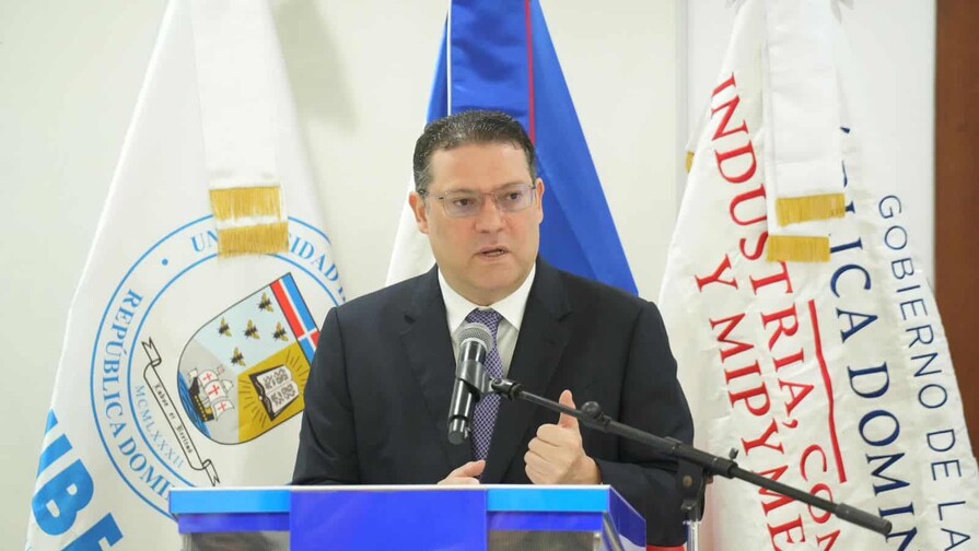 Sanz Lovatón: medidas económicas darán “oxígeno” a las mipymes y más recursos a las familias Sanz Lovatón: medidas económicas darán “oxígeno” a las mipymes y más recursos a las familias