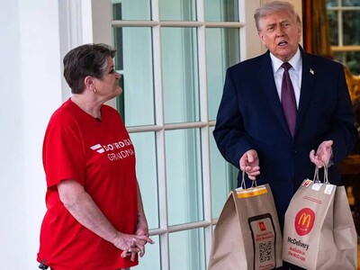 Repartidora que llevó McDonald's a Trump paga tratamiento de su esposo