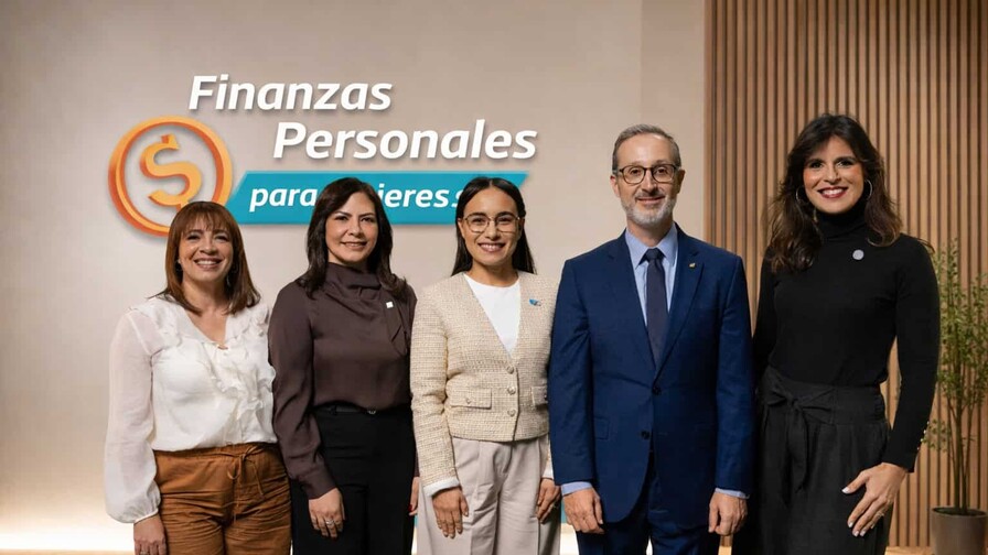 El Banco Popular y ADCS realizan encuentro formativo sobre finanzas personales para mujeres El Banco Popular y ADCS realizan encuentro formativo sobre finanzas personales para mujeres