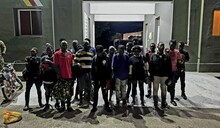 Vigilancia con drones facilita detenci&oacute;n de 28 haitianos sin documentos en Dajab&oacute;n