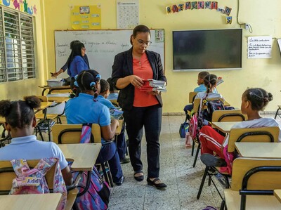 Maestros advierten sobre pérdida de autoridad en las aulas