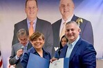 Reconocen trayectoria de la periodista Ana Mercy Ot&aacute;&ntilde;ez