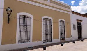 Restauran fachadas y modernizan calles con apoyo del BID en Ciudad Colonial