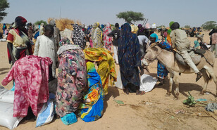 Sud&aacute;n entra en su cuarto a&ntilde;o de guerra con cifra r&eacute;cord de refugiados en pa&iacute;ses vecinos