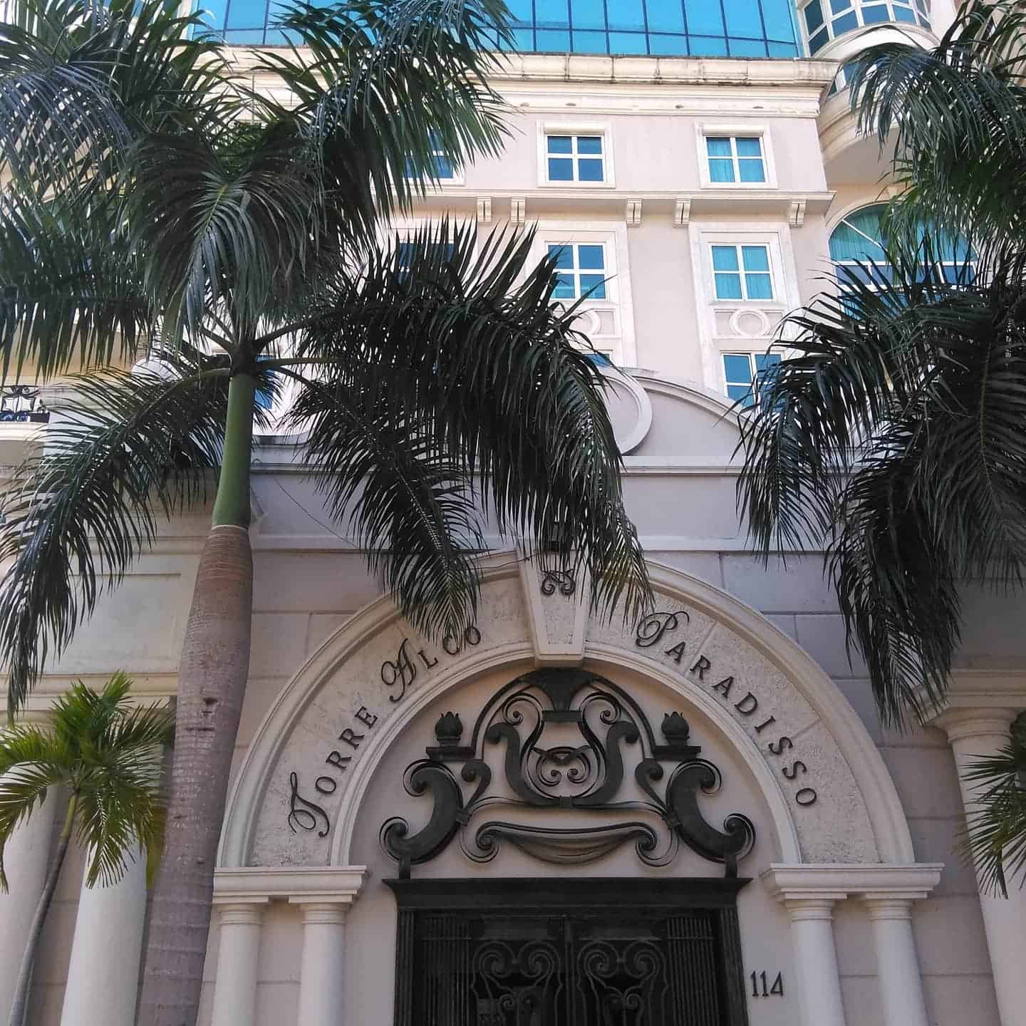 Esta es la torre Alco Paradisus III, donde está ubicado el apartamento incautado a Francisco Pagán.