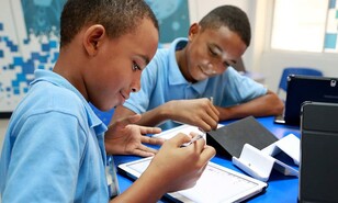 Advierten que la IA no debe sustituir a docentes ni debilitar capacidades de los alumnos