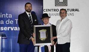 Centro Cultural Banreservas reconoce la trayectoria de Giovanny Cruz