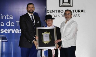 Centro Cultural Banreservas reconoce la trayectoria de Giovanny Cruz