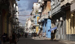 China afirma que apoyar&aacute; con firmeza a Cuba ante la presi&oacute;n de EE. UU.