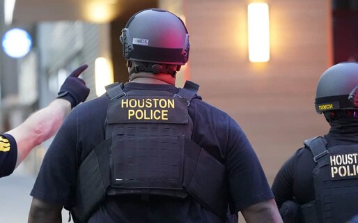 Una corte de apelaciones falla en contra de la pol&iacute;tica de detenci&oacute;n de migrantes de Trump