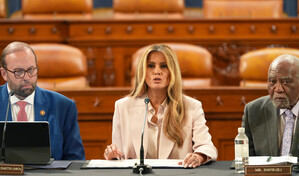 Melania Trump pide al Congreso impulsar normas que protejan a ni&ntilde;os en hogares de acogida