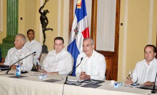 El Gobierno congelar&aacute; los precios de los combustibles la pr&oacute;xima semana, anuncia Abinader