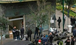 Atracadores de bancos en Italia toman como rehenes a 25 personas