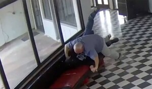 Una cámara capta a un heroico director de escuela derribando a un pistolero en Oklahoma