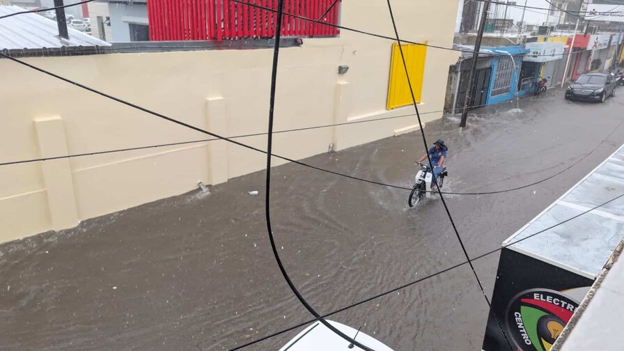 Lluvias penetran a hogares en Dajab&oacute;n, Valverde y Santiago Rodr&iacute;guez