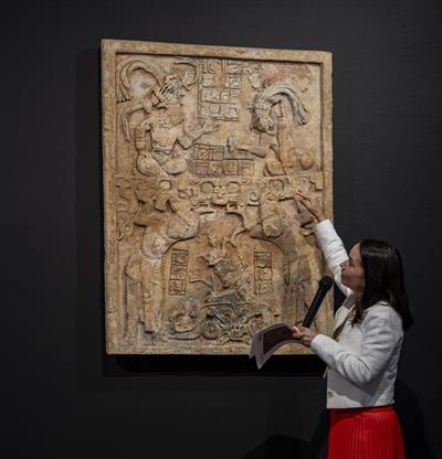 El consulado de M&eacute;xico en Nueva York recupera un valioso dintel maya