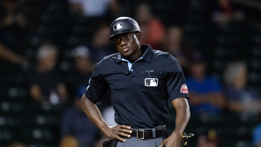 Félix Neón debuta mañana como árbitro de la MLB Félix Neón debuta mañana como árbitro de la MLB