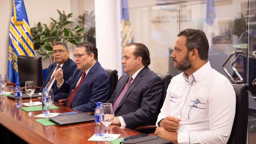 El Gobierno se reunir&aacute; el martes con el Episcopado para consenso nacional por crisis