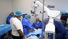 Inabie realiza cirug&iacute;as oculares gratuitas a nueve estudiantes del sistema p&uacute;blico