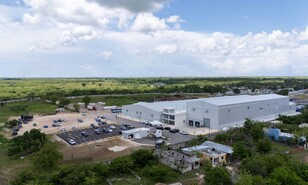 Planta Renacer abre con capacidad de reciclar anualmente hasta cinco billones de botellas pl&aacute;sticas