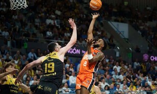 Jean Montero aterriza en la Euroliga triturando las marcas de dominicanos