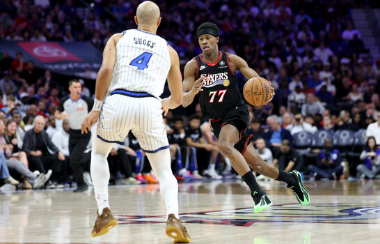 Los Philadelphia 76ers vencen a Orlando y avanzan a los playoffs de la NBA