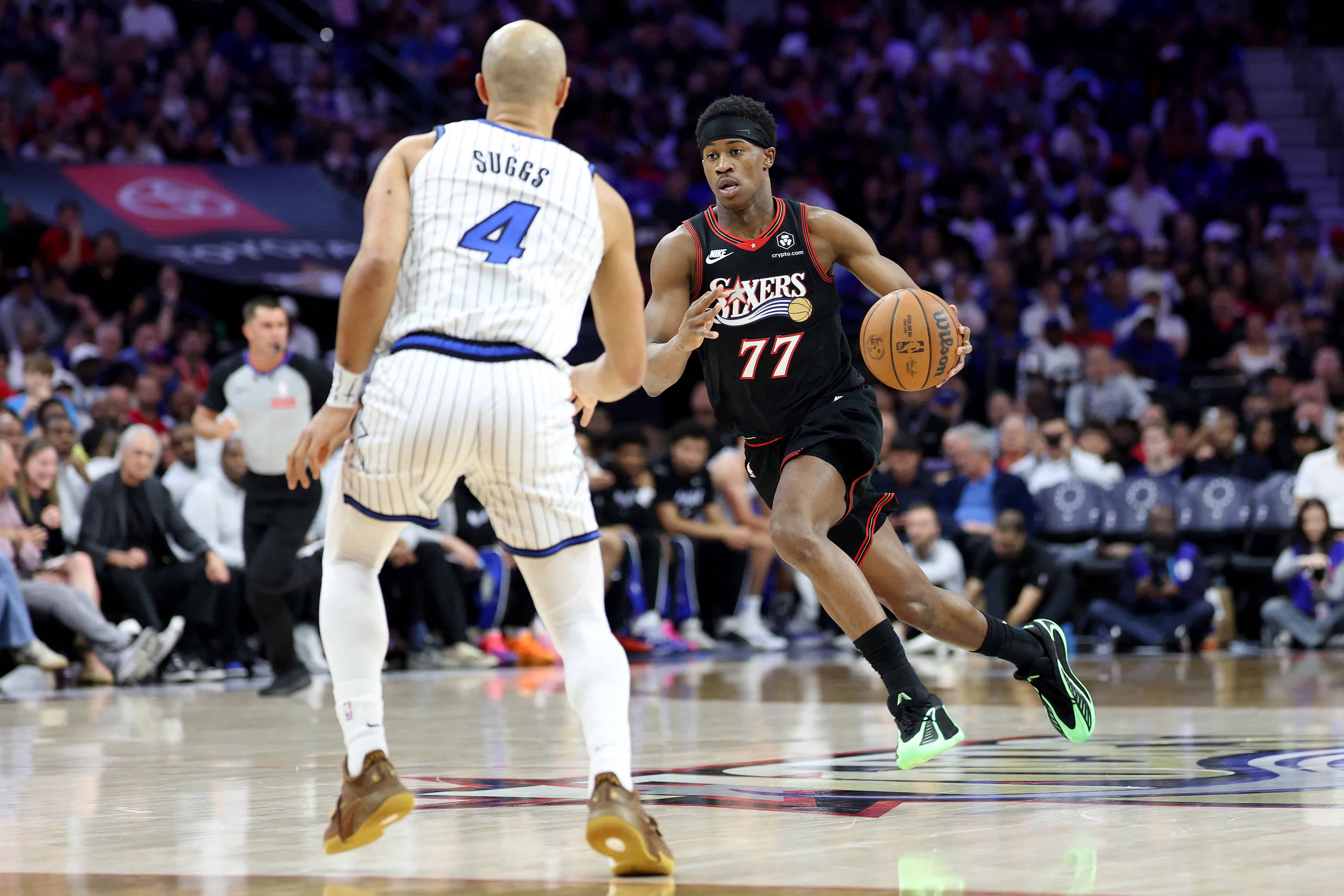Los Philadelphia 76ers vencen a Orlando y avanzan a los playoffs de la NBA