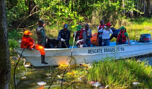 Sanean la Laguna La Redonda en Santo Domingo Este