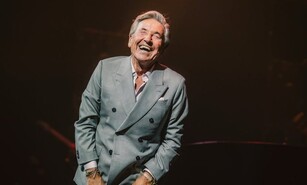 Ricardo Montaner estren&oacute; Para que seas feliz, su tema rom&aacute;ntico compuesto en Saman&aacute;
