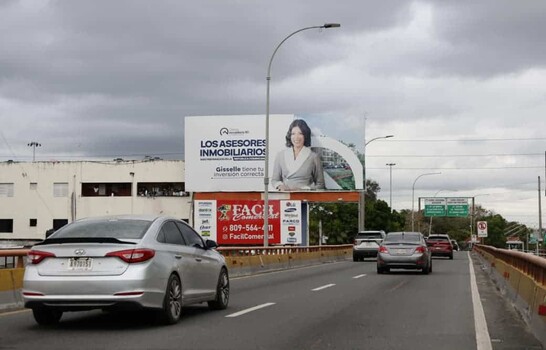 Los agentes inmobiliarios saltaron del Se vende a figuras promocionales