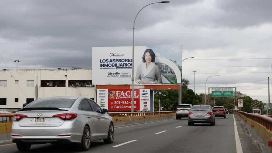 Los agentes inmobiliarios saltaron del Se vende a figuras promocionales