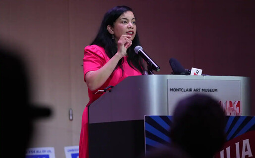 Dominicana Analilia Mej&iacute;a promete "luchar todos los d&iacute;as" por su comunidad de Nueva Jersey