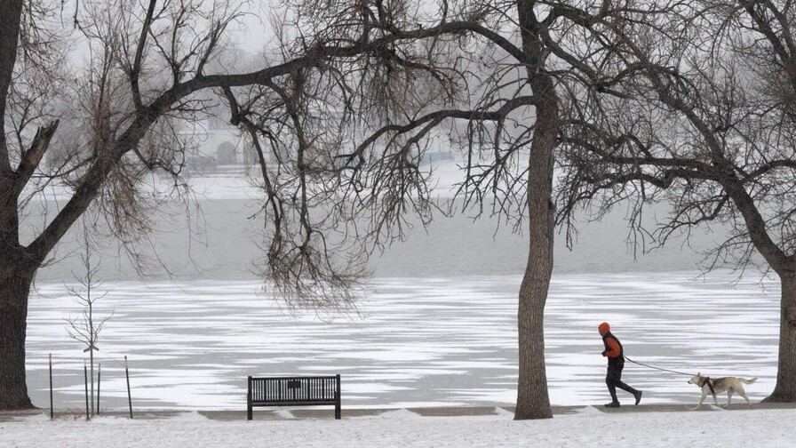 Tormentas, tornados y fr&iacute;o invernal azotar&aacute;n a EE. UU. tras ola de calor mayor al promedio