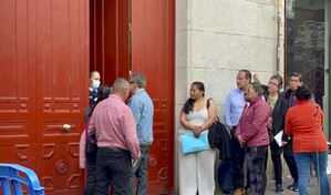 El Gobierno español recibe 13,500 solicitudes de regularización de migrantes en solo 24 horas