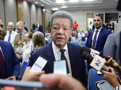 Leonel Fernández cuestiona accionar del Gobierno ante lluvias