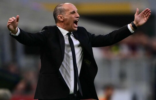 Allegri ve su futuro en el AC Milan y se descarta como DT de Italia