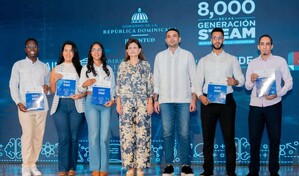 Ministerio de la Juventud entrega becas Generaci&oacute;n STEAM a j&oacute;venes de la regi&oacute;n Norte