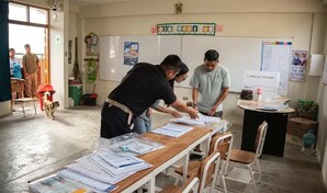 Per&uacute; comienza a imprimir papeletas de votaci&oacute;n de segunda vuelta entre Fujimori y S&aacute;nchez