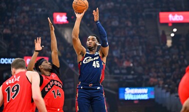 Cleveland se impone a Toronto en el primer partido de los playoffs de NBA