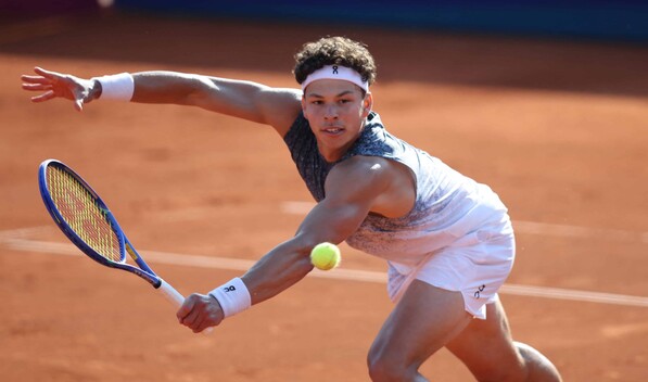 Cobolli sorprende a Zverev y se medir&aacute; con Shelton en la final de M&uacute;nich