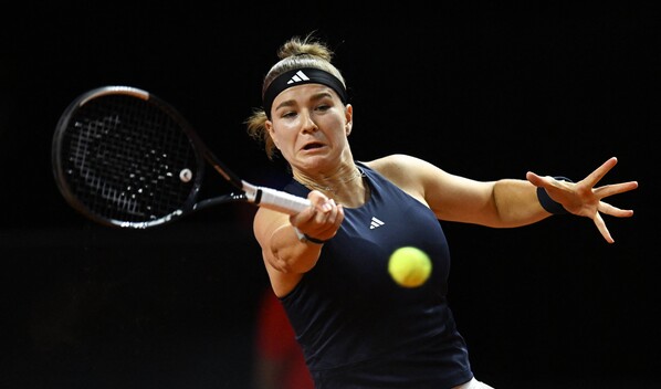 Muchova vence a Svitolina y jugar&aacute; por el t&iacute;tulo en Stuttgart ante Rybakina
