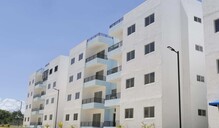 Presidente Abinader entrega 144 apartamentos en San Antonio de Guerra