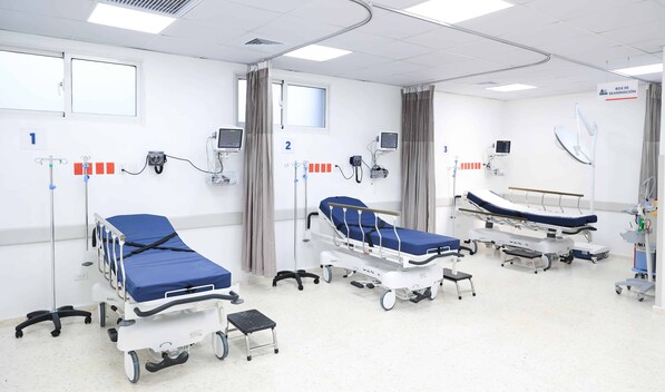El Gobierno entrega &aacute;reas remozadas y ampl&iacute;aci&oacute;n del hospital municipal de La Victoria