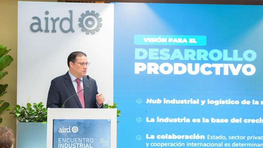 La industria dominicana se impone ante la crisis global