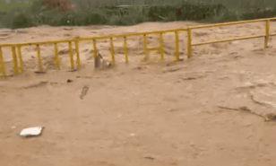 Lluvias provocan desbordamiento de r&iacute;o en Constanza